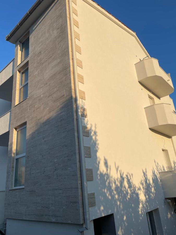 Apartments Toma Kastela Bagian luar foto